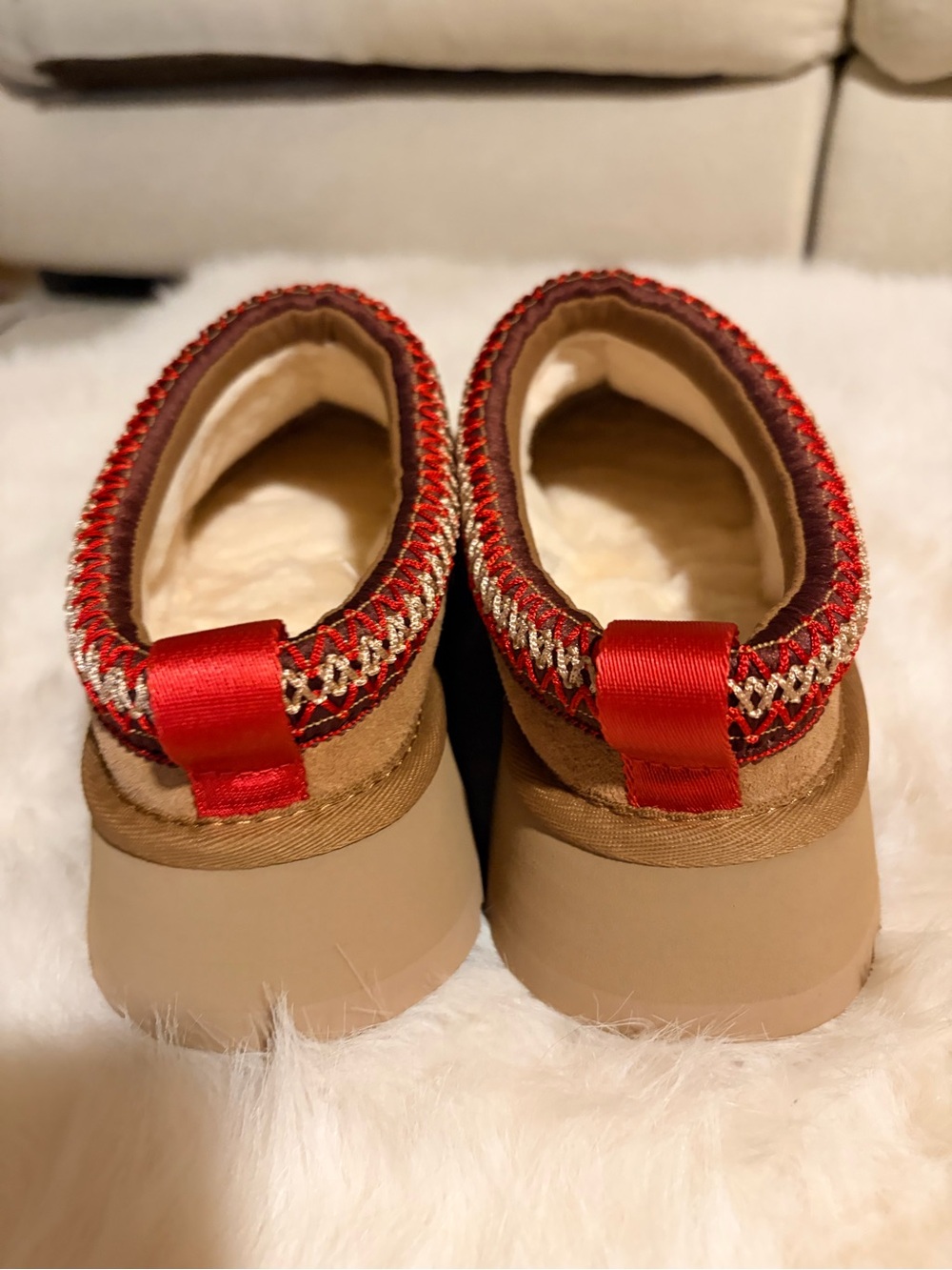 NIB UGG Tazz Platform Clog Slippers - Chestnut - Picture 4 of 4